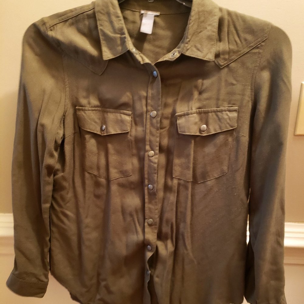 Army Green Jacket. Lightweight!